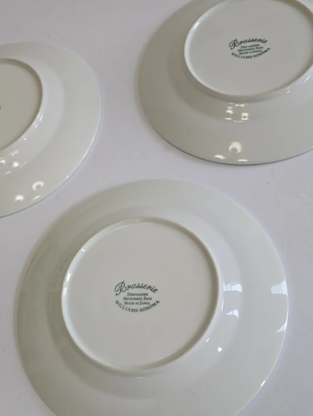 Williams Sonoma Set Of 3 Brasserie Salad Plates Porcelain White Green Rim Japan
